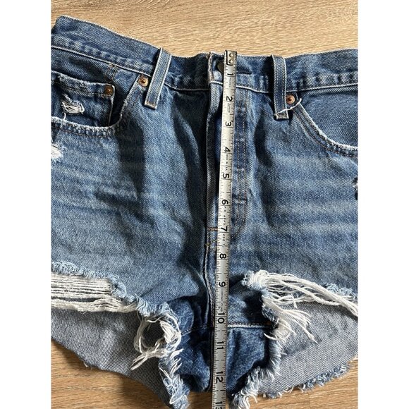 Levi's Jean Shorts Women's 501 Denim Blue Cutoff Button Fly Short Distressed 28 - Picture 7 of 8